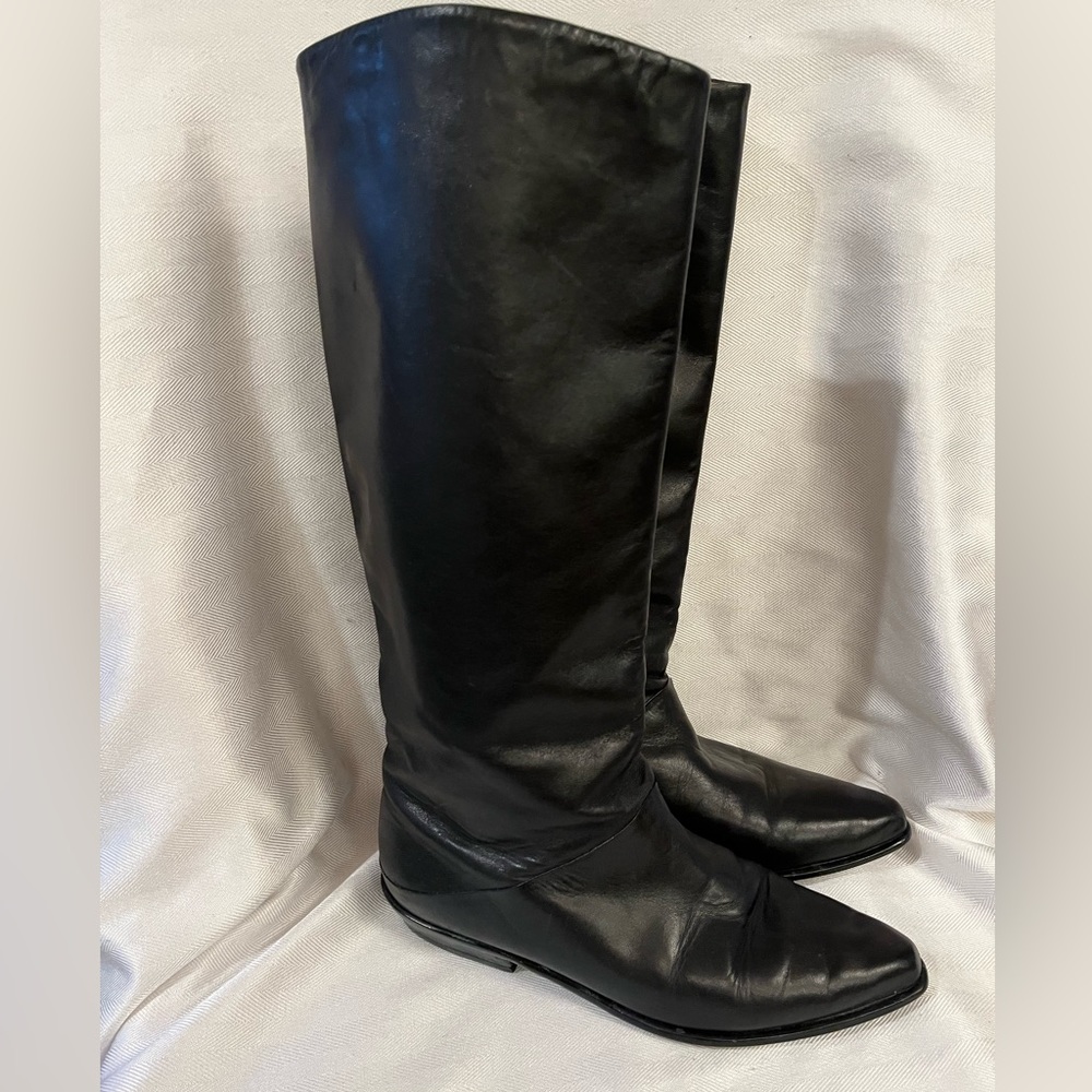 Black low heel Knee Leather Boots Equestrian Style